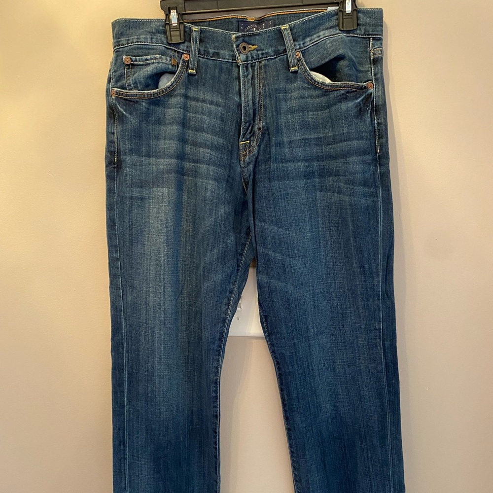 Lucky brand jeans. Never worn